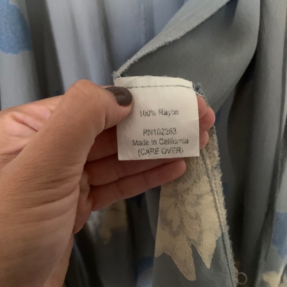 Loco Lindo Ruffle Wrap Dress EUC 🌴🍹 - Picture 11 of 12